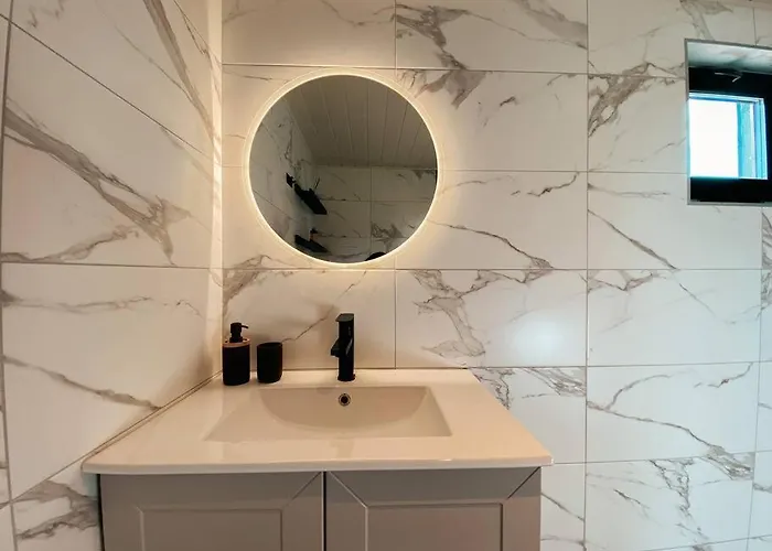 Private Zen House To Unplug And Recharge